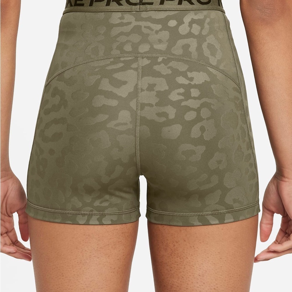 Nike High Waist Green Athletic Shorts